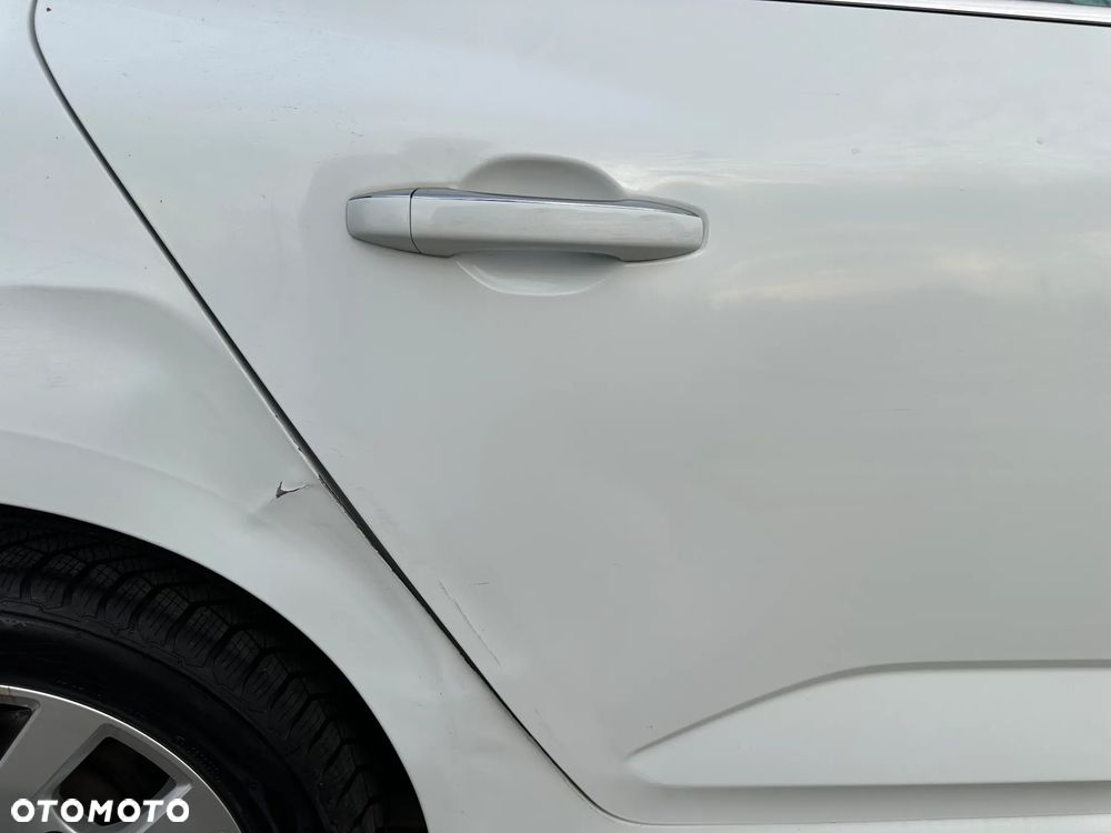 Renault Megane 1.5 Blue dCi Limited - 19