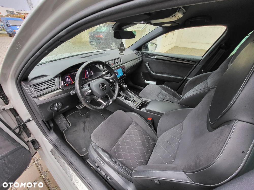 Skoda Superb 2.0 TSI 4x4 Sportline DSG - 20