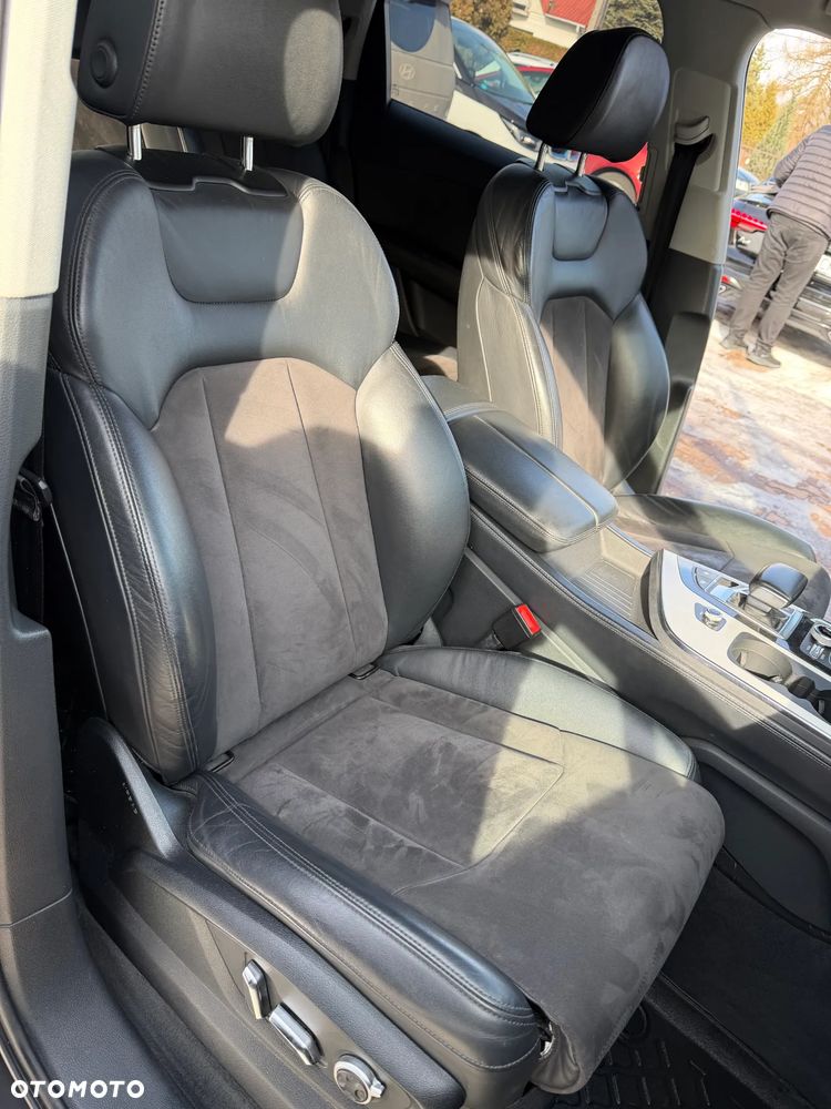 Audi Q7 - 18