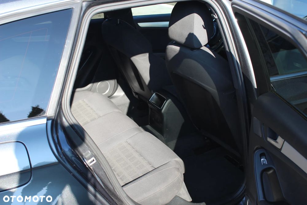Audi A4 Avant - 14