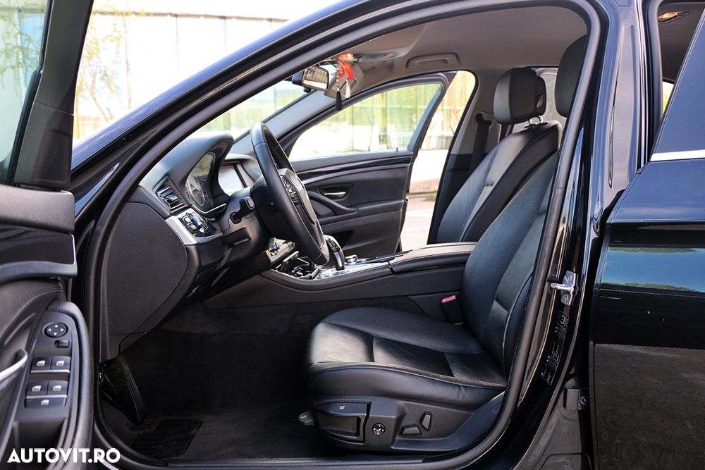 BMW Seria 5 520d Aut. Modern Line - 11