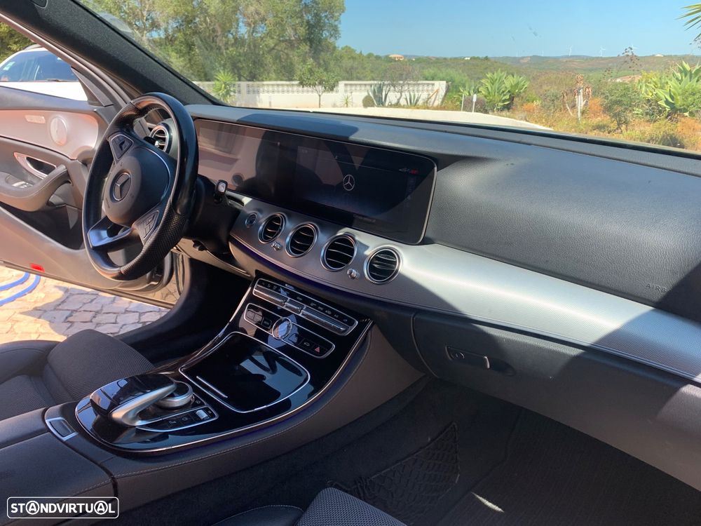 Mercedes-Benz E 220 d Avantgarde - 16