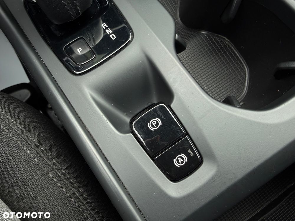 Volvo XC 40 - 35