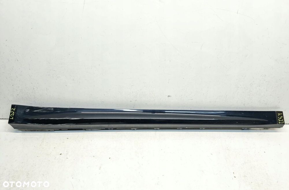 BMW 4 F36 Gran Coupe M-Pakiet Próg listwa progowa PRAWA - 1