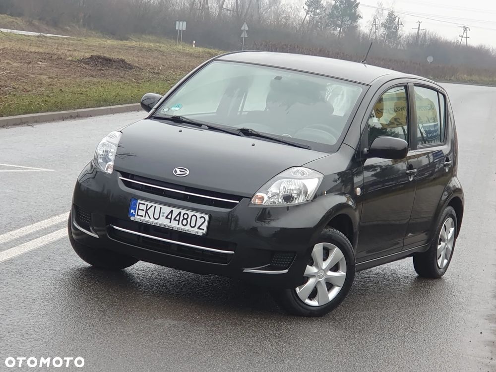 Daihatsu Sirion - 15