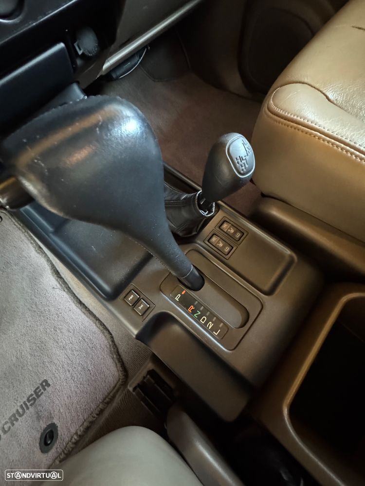 Toyota Land Cruiser 3.0 TD Pack 2 Aut - 13