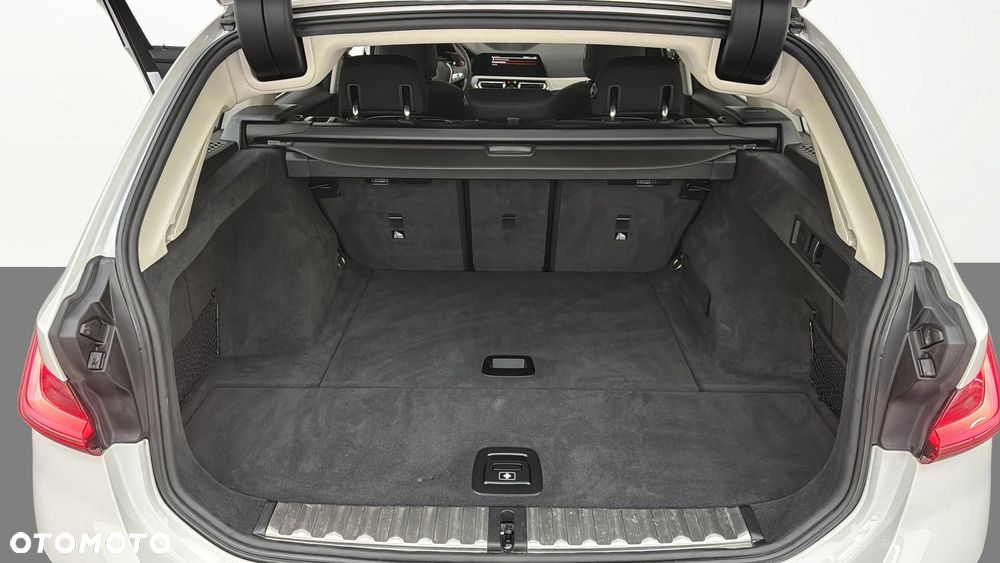 BMW Seria 3 318d MHEV Advantage - 18
