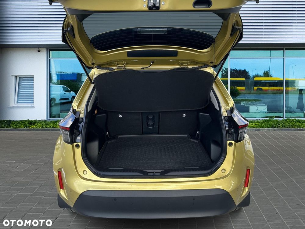 Toyota Yaris Cross - 21