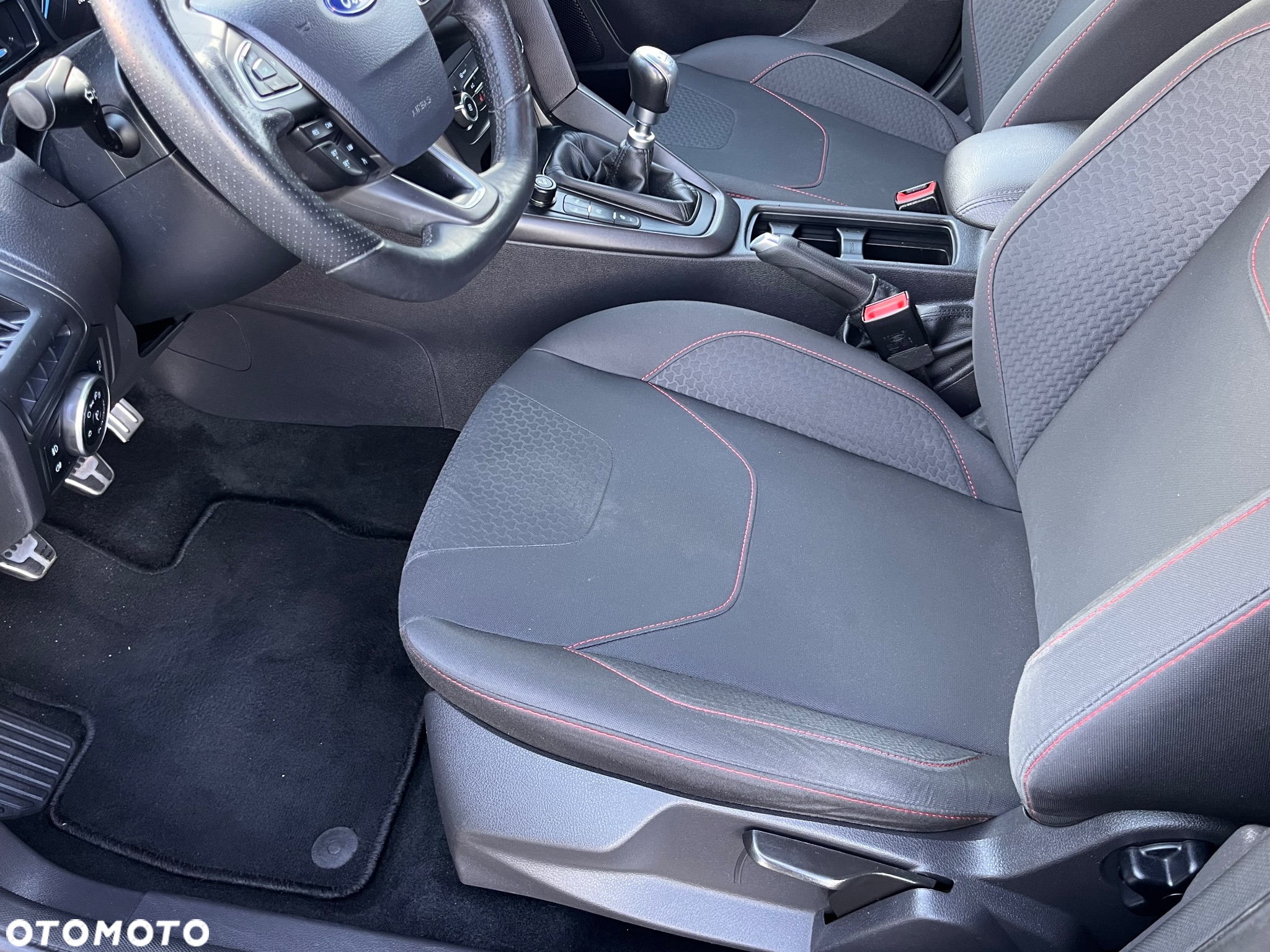 Ford Focus 1.0 EcoBoost ST-Line Black ASS - 12