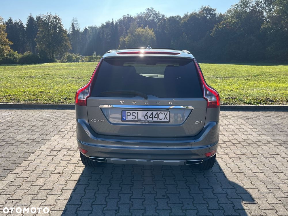 Volvo XC 60 D4 Geartronic Summum - 5
