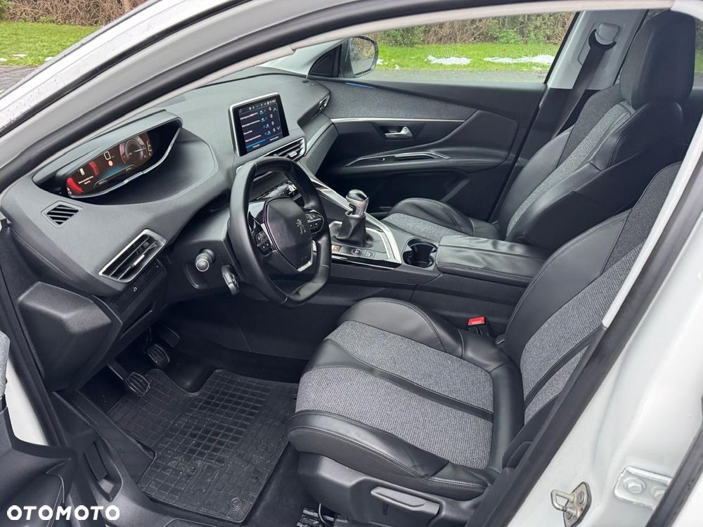 Peugeot 3008 HDi FAP 150 Premium - 6