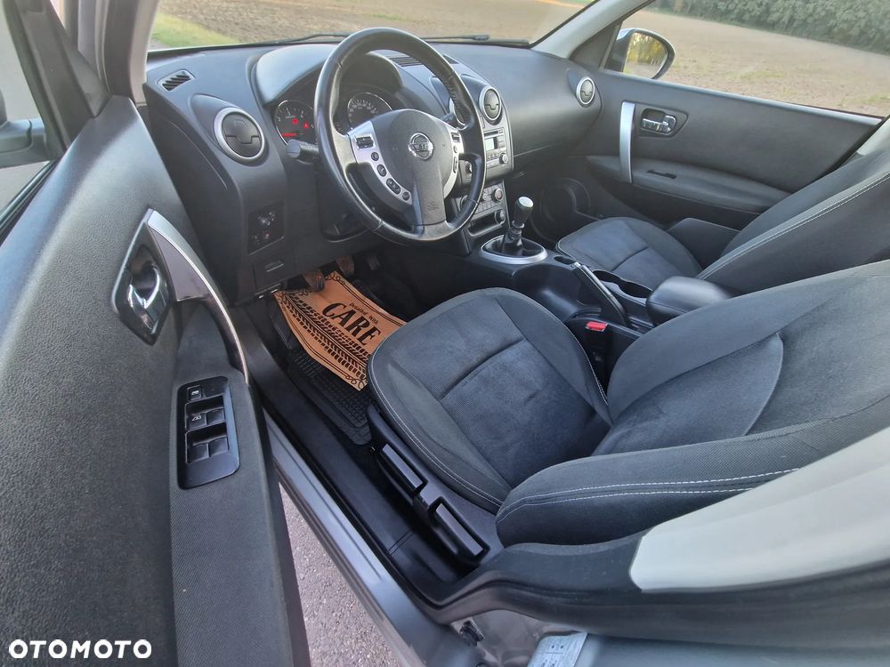 Nissan Qashqai - 12