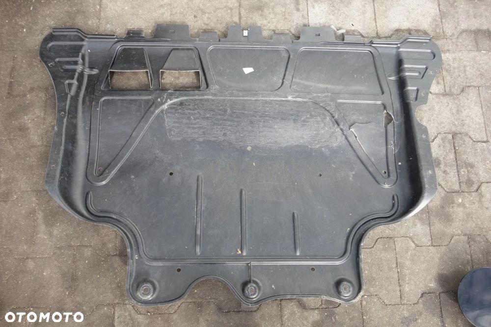 PŁYTA POD SILNIK VOLKSWAGEN GOLF VIII 1.4 TSI - 1