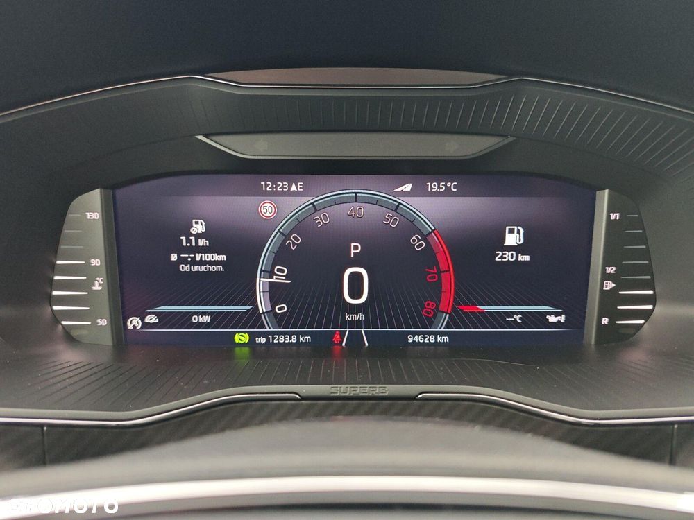 Skoda Superb 2.0 TSI 4x4 Sportline DSG - 12