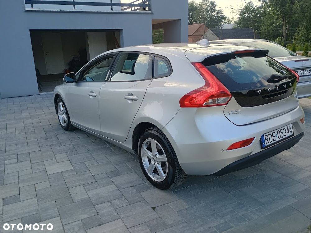 Volvo V40 D2 Drive-E Kinetic - 12