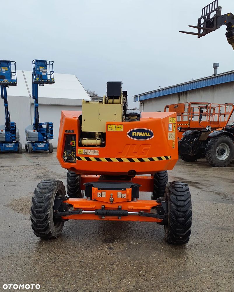 JLG 340AJ - 7