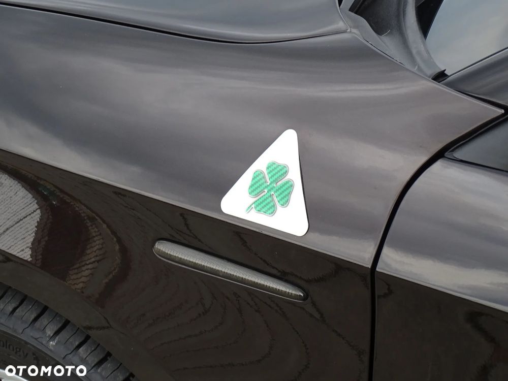 Alfa Romeo Giulietta 1750 TBi Quadrifoglio Verde - 17
