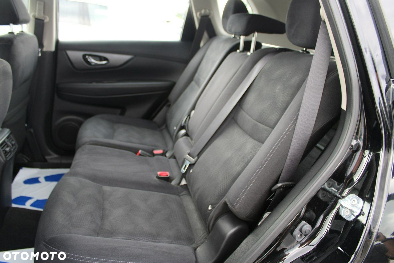 Nissan X-Trail - 14