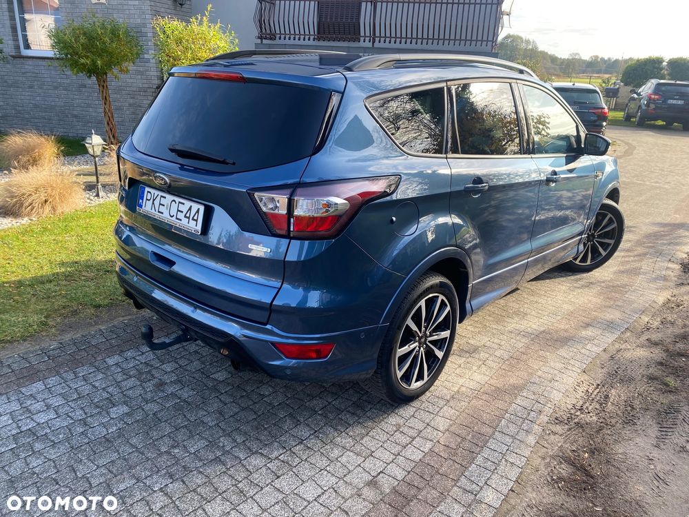 Ford Kuga 1.5 EcoBoost 2x4 ST-Line - 8