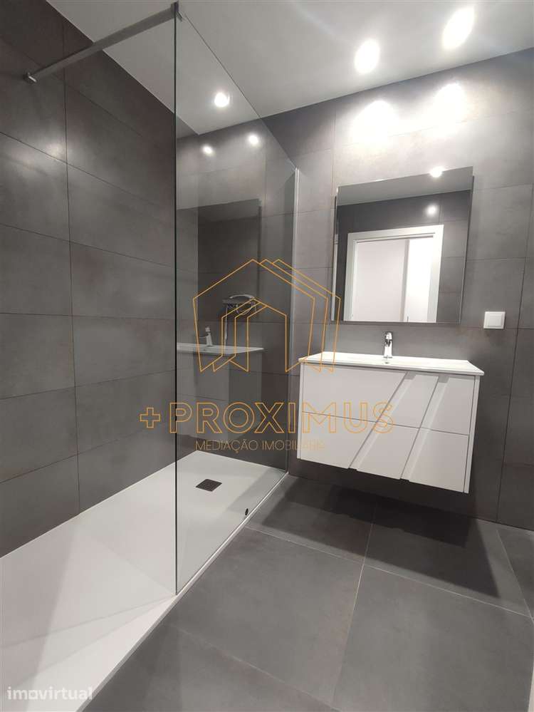 Apartamento T2 c/ garagem - Figueira da Foz - Grande imagem: 5/8