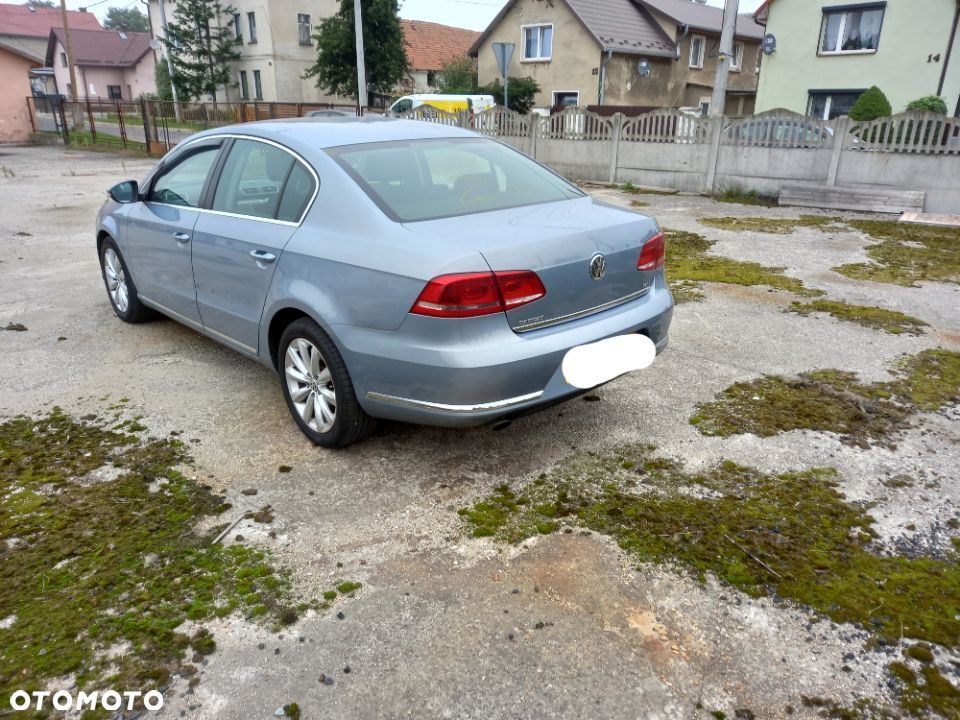 Klapa bagażnika Passat b7 - 3