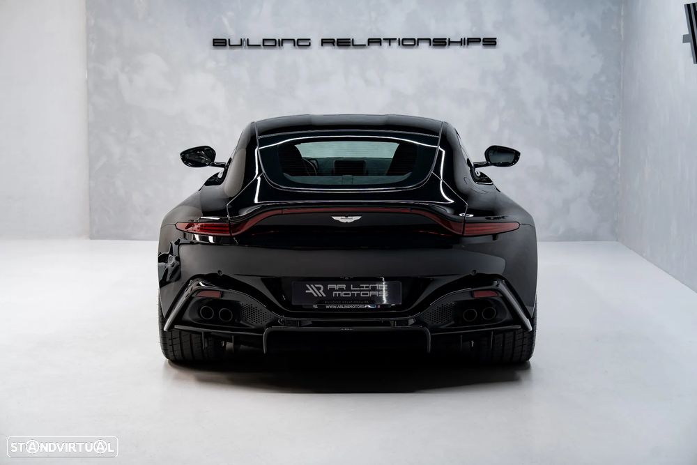 Aston Martin Vantage Coupe V8 - 13