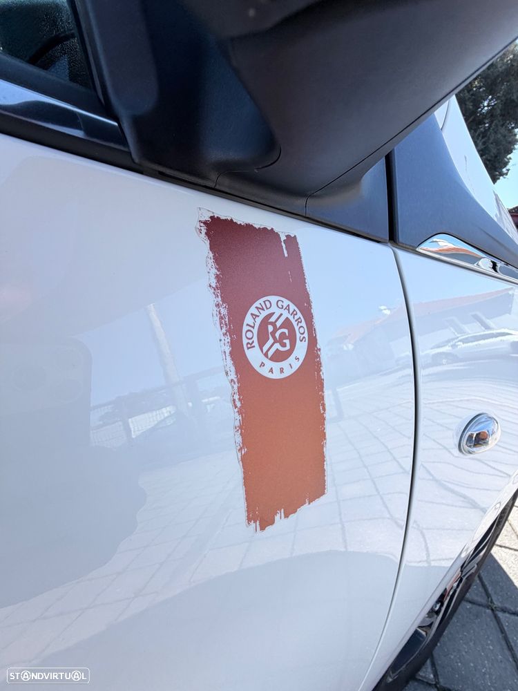 Peugeot 108 1.2 PureTech Roland Garros - 12