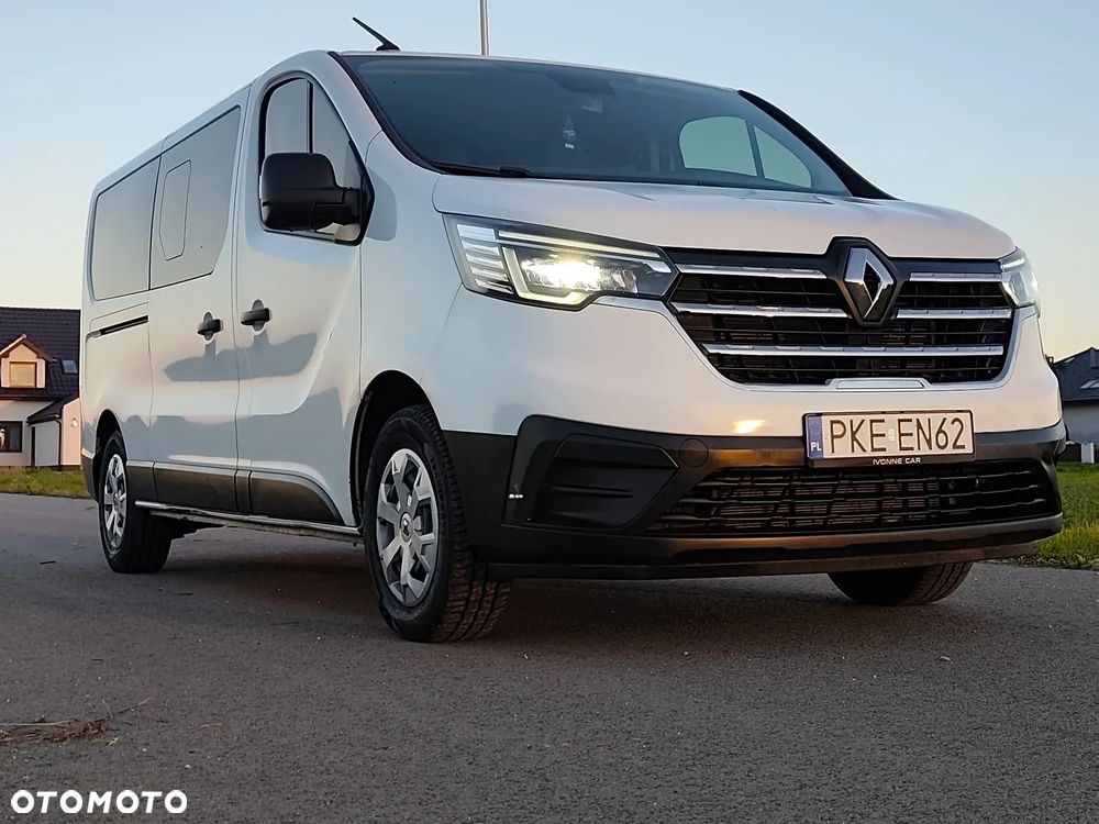 Renault Trafic - 2