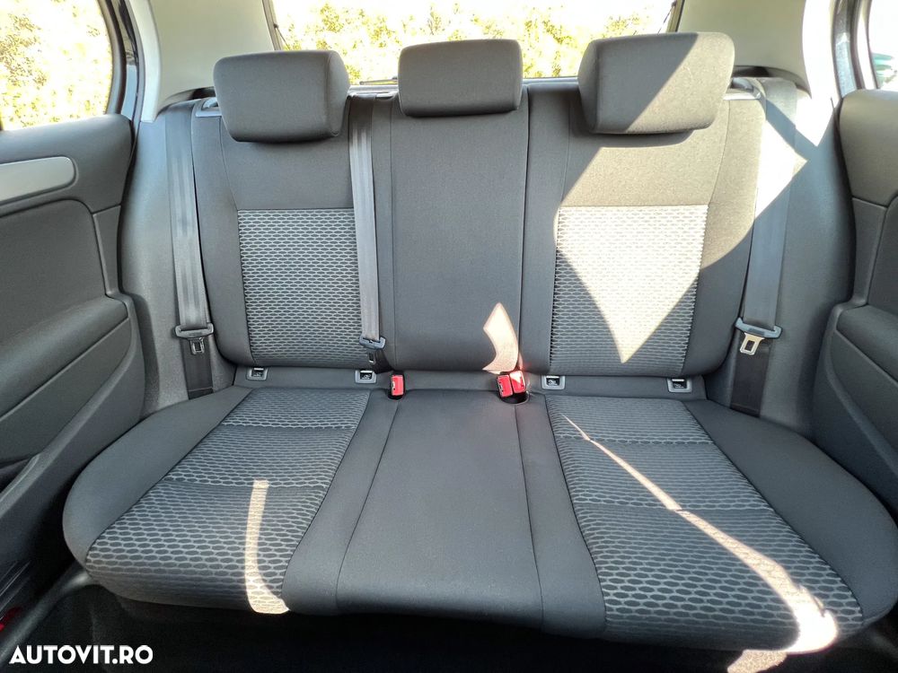 Volkswagen Golf 1.2 TSI Trendline - 12