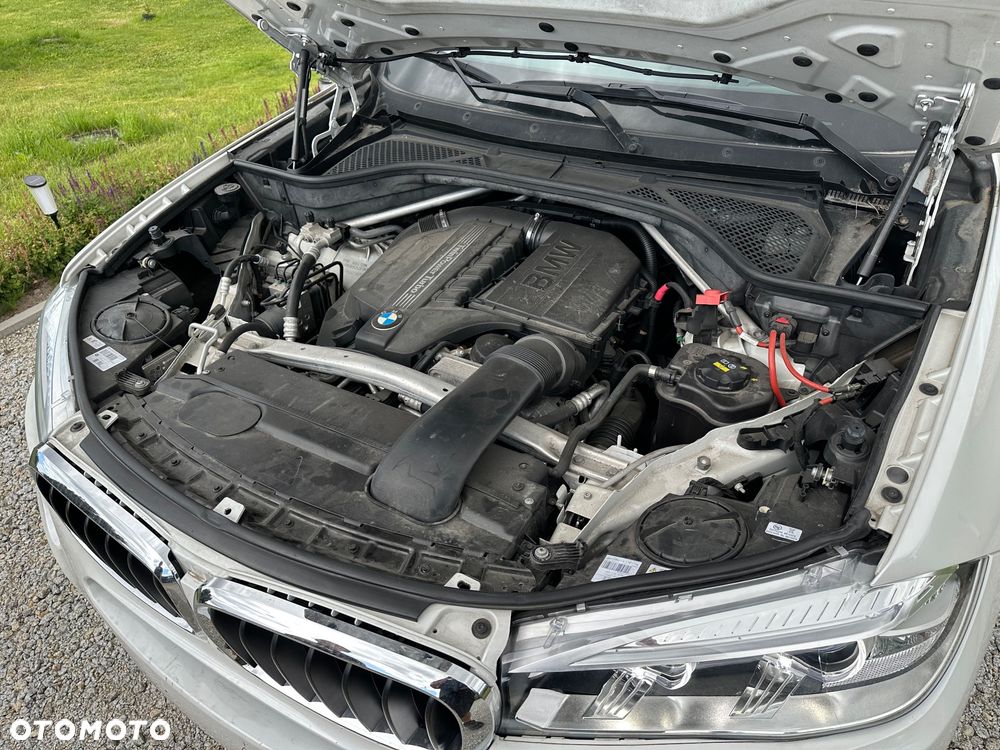 BMW X5 xDrive35i - 10