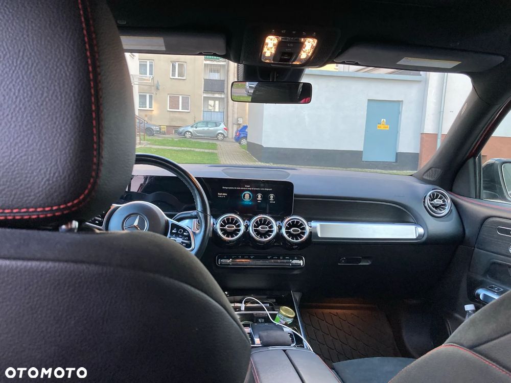 Mercedes-Benz GLB 250 4-Matic AMG Line 8G-DCT - 5