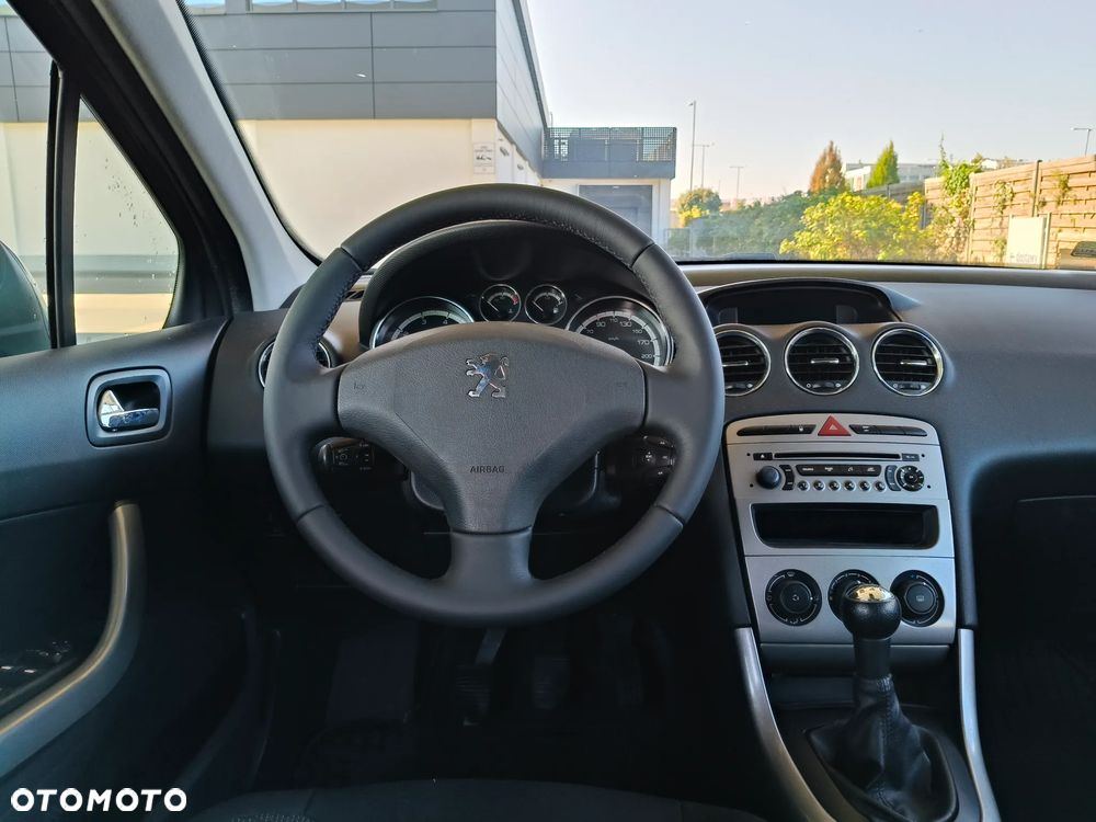 Peugeot 308 1.6 Trendy - 13