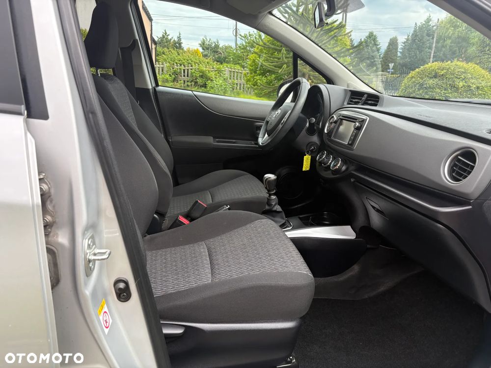 Toyota Yaris - 18
