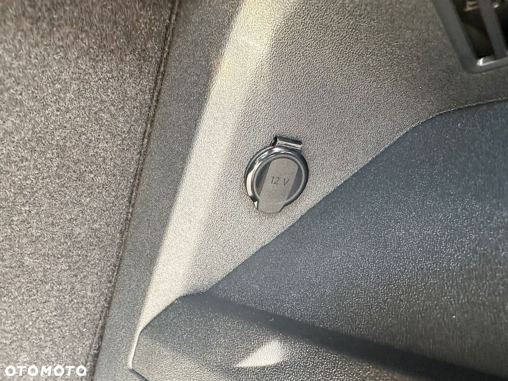 Volkswagen Tiguan - 29