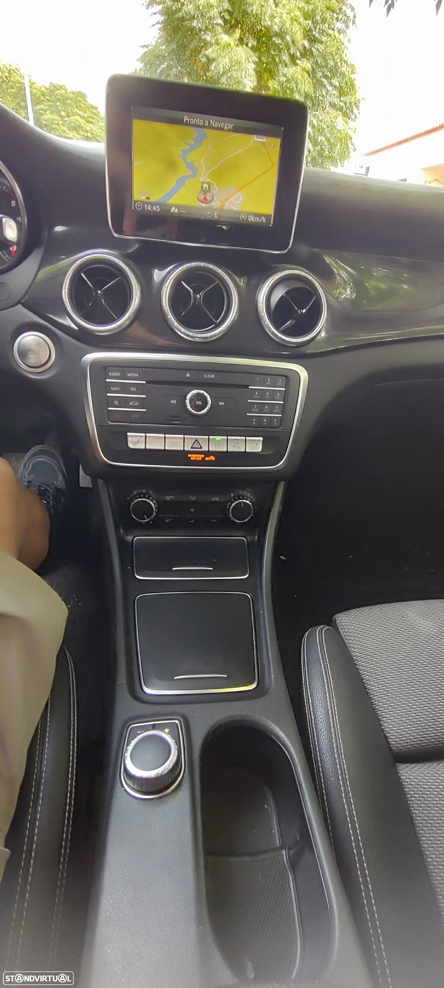 Mercedes-Benz CLA 200 Shooting Brake (CDI) d 4Matic 7G-DCT - 16