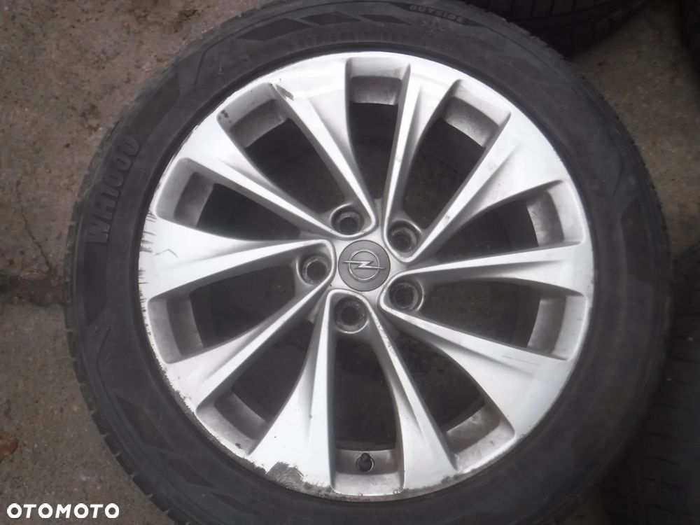 Opel Mokka Astra K Zafira Insignia  alufelgi  17 7,5" Et44  5X105 opony ladne 235/50/17 - 4