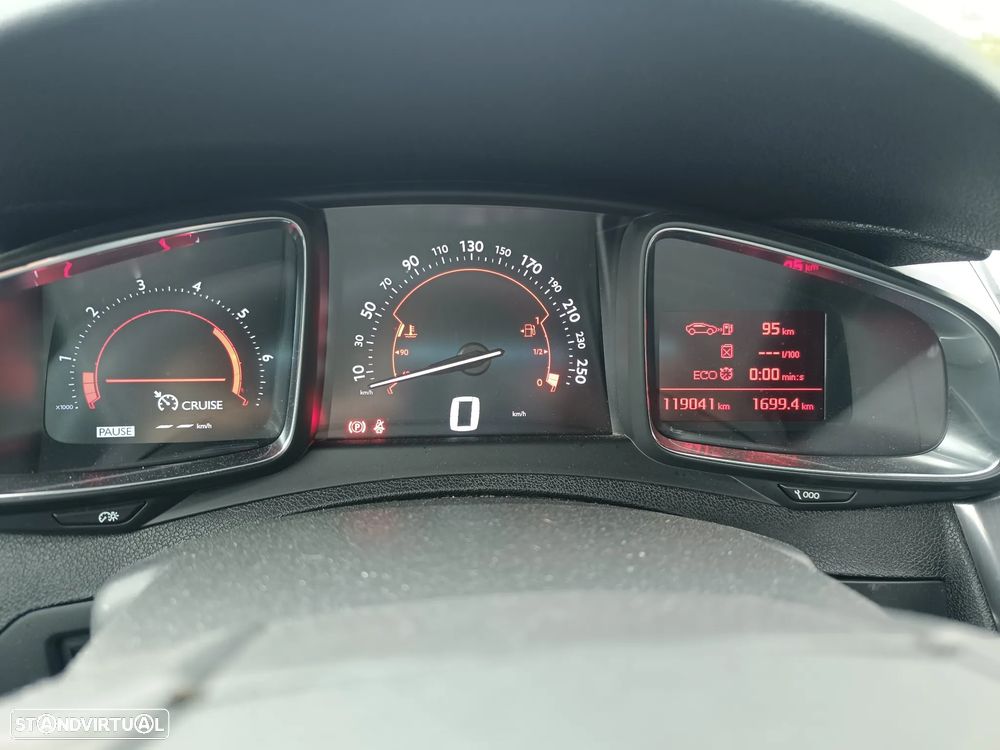 DS DS5 BlueHDi 120 Business Class - 8