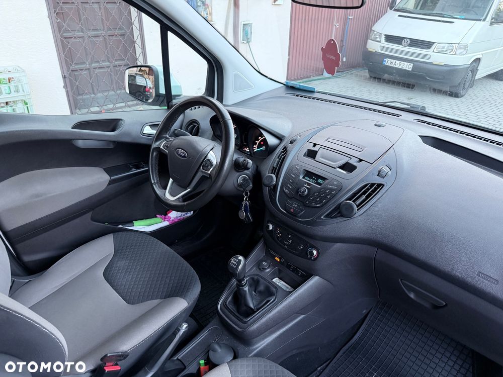 Ford Tourneo Courier 1.5 TDCi Trend - 16