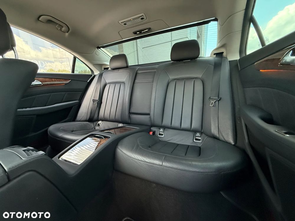 Mercedes-Benz CLS 350 BlueEFFICIENCY 7G-TRONIC - 17