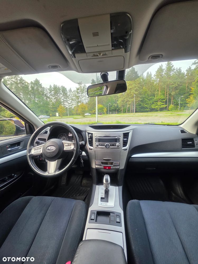Subaru Outback - 11