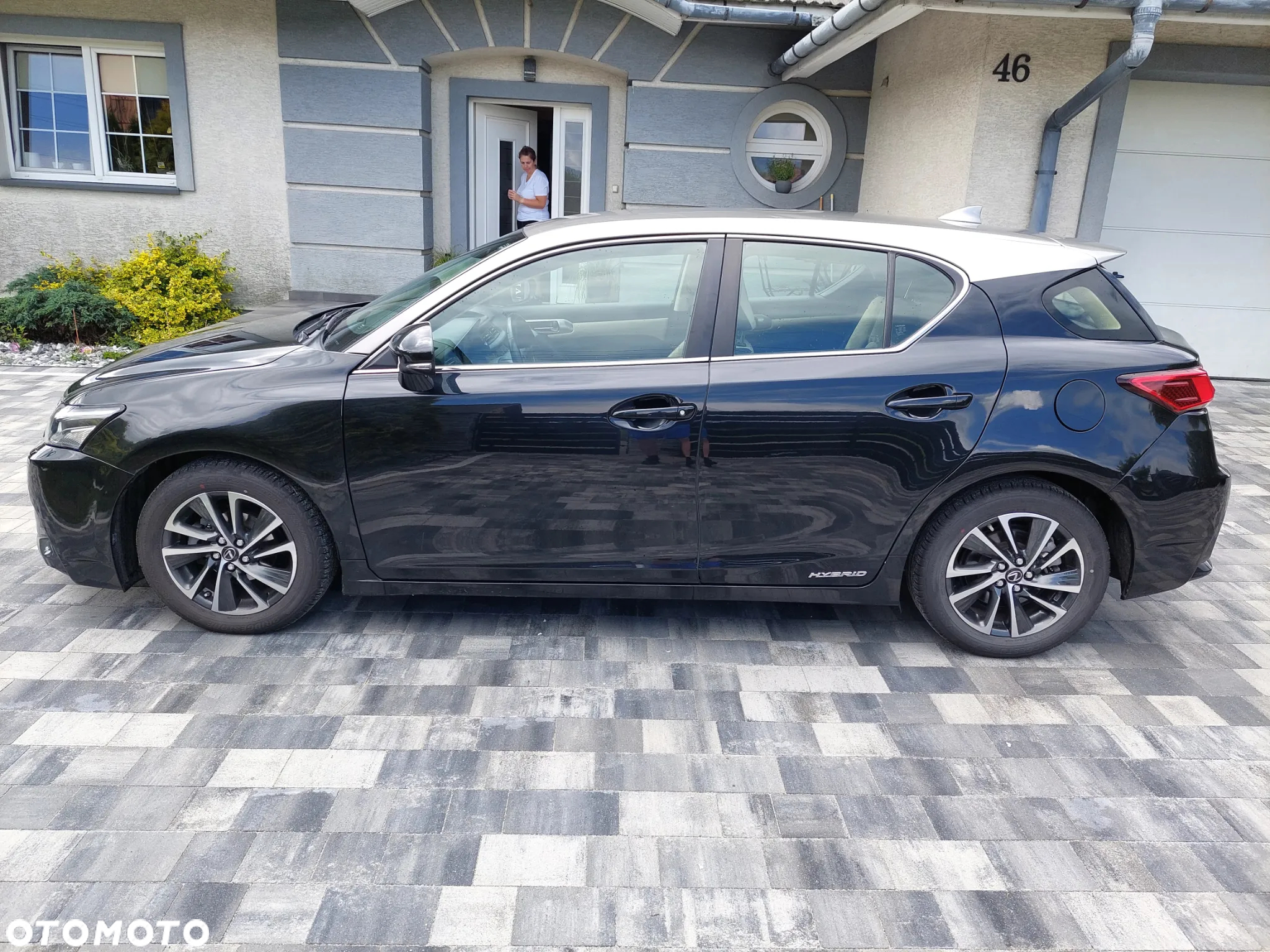 Lexus CT - 7