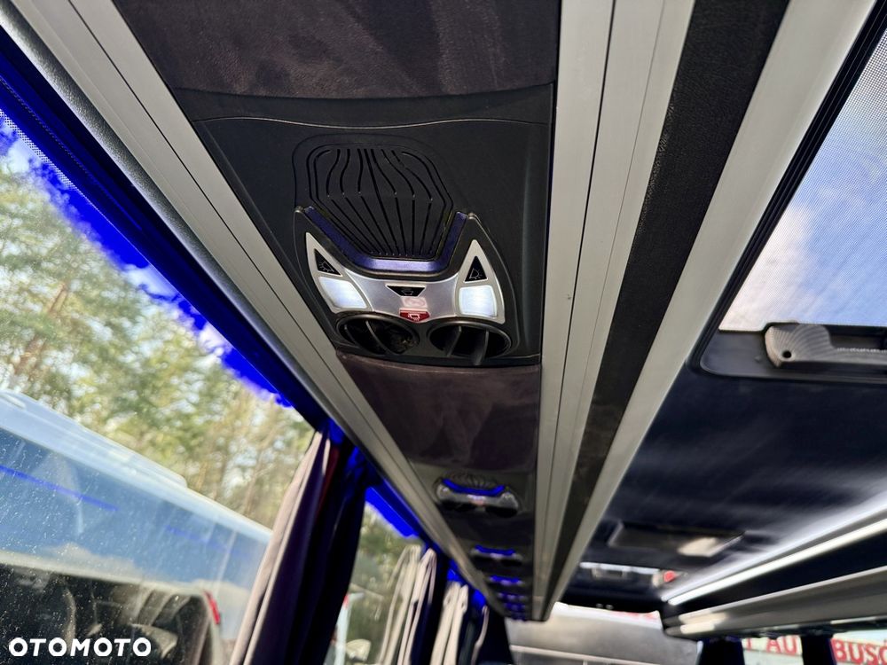 Iveco Daily 70C21 Turism Revolution ERENER 33+1+1 miejsc 2 X NOWY - 38