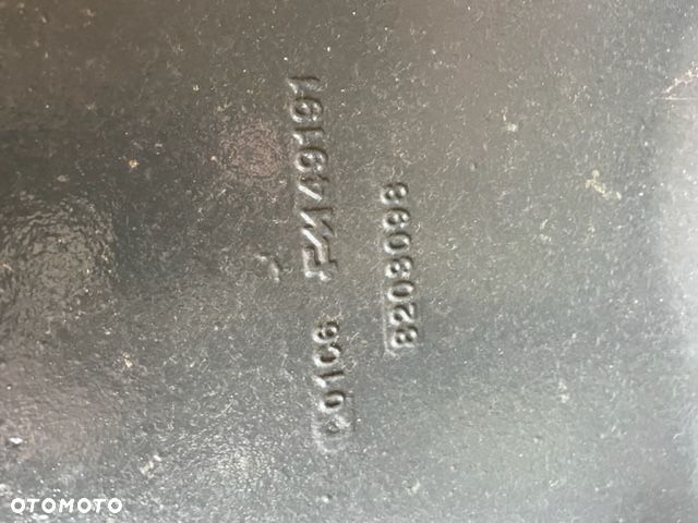 Fwd: Wspornik osi przedniej new holland case steyr 82030986 , 8203098 - 3