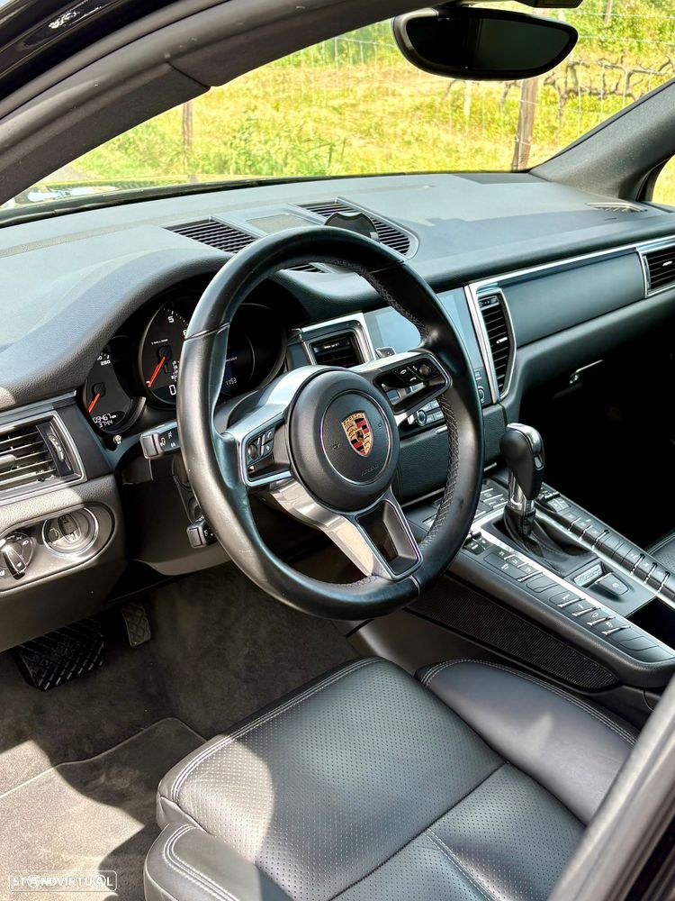 Porsche Macan Standard - 8