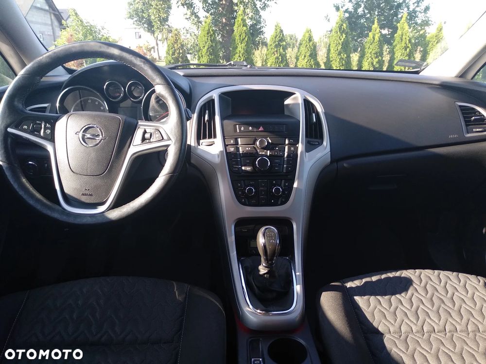Opel Astra 1.4 T Active - 11