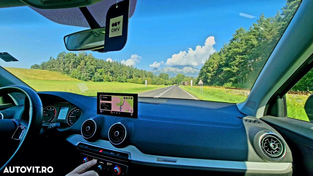 Audi Q2 2021 photo 2