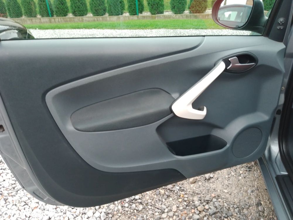 Ford KA - 13