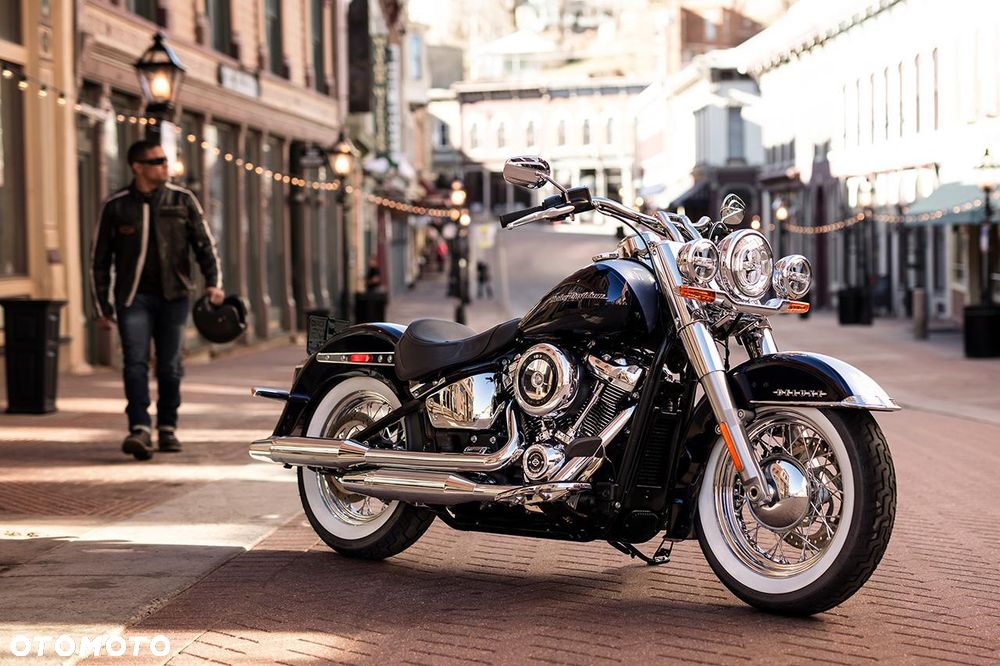 Harley-Davidson Softail Deluxe - 2
