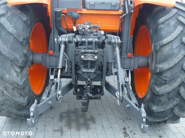 Kubota M8540 z ładowaczem Quicke - 8