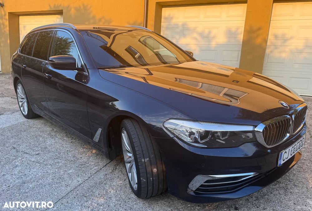 BMW Seria 5 520d xDrive Aut. Luxury Line - 2